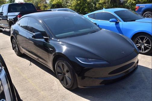 2025 Tesla Model 3 Long Range
