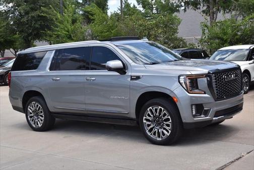 2023 GMC Yukon XL Denali Ultimate