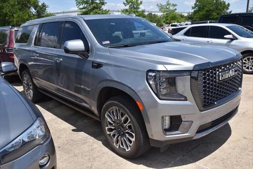 2023 GMC Yukon XL Denali Ultimate