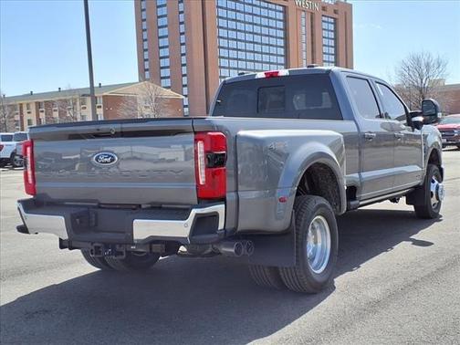 2025 Ford F-350 Lariat