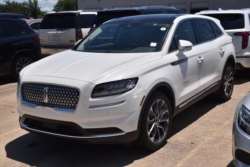 2022 Lincoln Nautilus Reserve