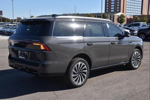 2025 Lincoln Navigator Black Label