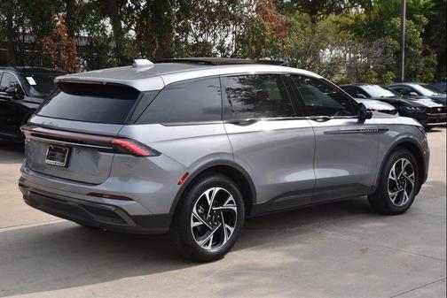 2025 Lincoln Nautilus Premiere
