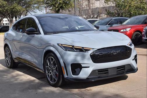 2025 Ford Mustang Mach-E GT