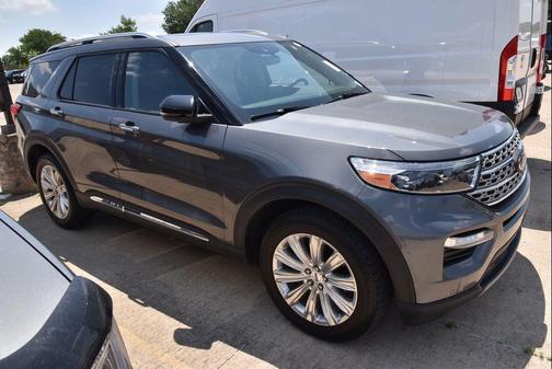 Carbonized Gray Metallic 2023 Ford Explorer Limited