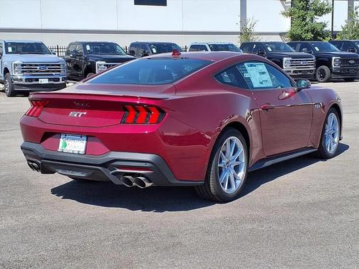 2025 Ford Mustang GT Premium