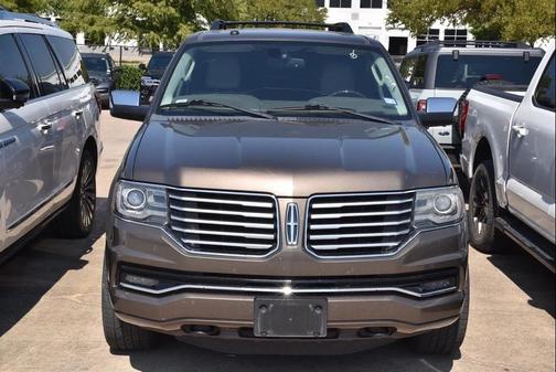 2016 Lincoln Navigator Select