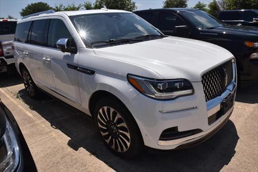 2022 Lincoln Navigator Black Label