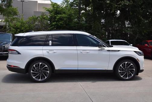 2025 Lincoln Aviator Reserve AWD
