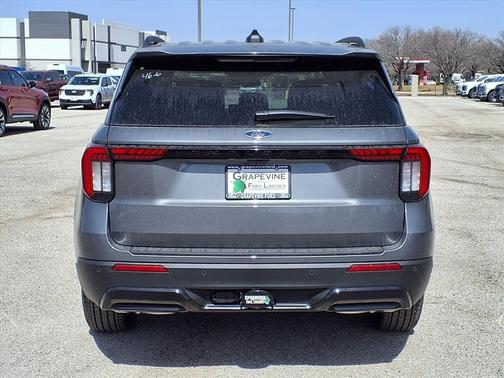 Carbonized Gray Metallic 2026 Ford Explorer ST-Line