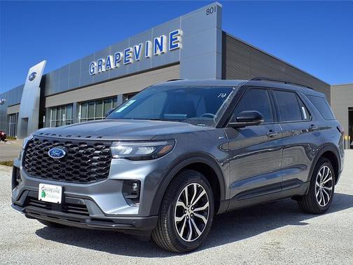 Carbonized Gray Metallic 2026 Ford Explorer ST-Line