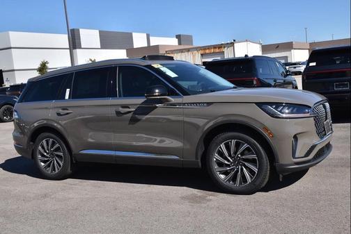 2026 Lincoln Aviator Premiere