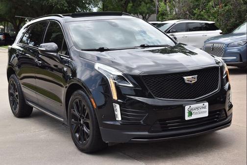Stellar Black Metallic 2020 Cadillac XT5 Sport