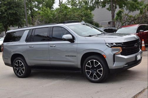 Sterling Gray Metallic 2024 Chevrolet Suburban RST