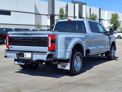 2026 Ford F-350 Platinum