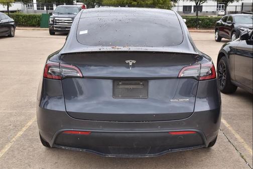 2022 Tesla Model Y Performance Dual Motor All-Wheel Drive