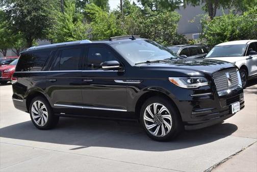 2022 Lincoln Navigator Reserve