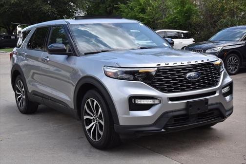 2022 Ford Explorer ST-Line