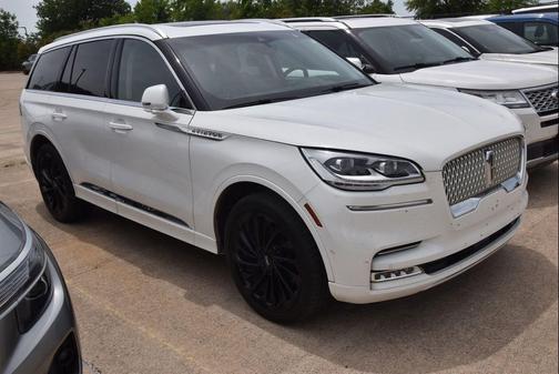 Pristine White Metallic Tri-Coat 2022 Lincoln Aviator Reserve AWD