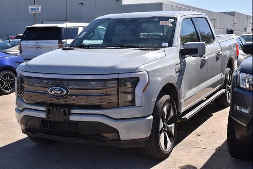 2023 Ford F-150 Lightning Platinum