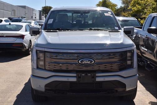 2023 Ford F-150 Lightning Platinum