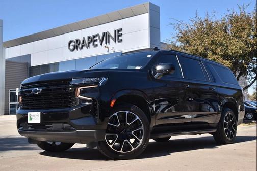 2023 Chevrolet Suburban RST