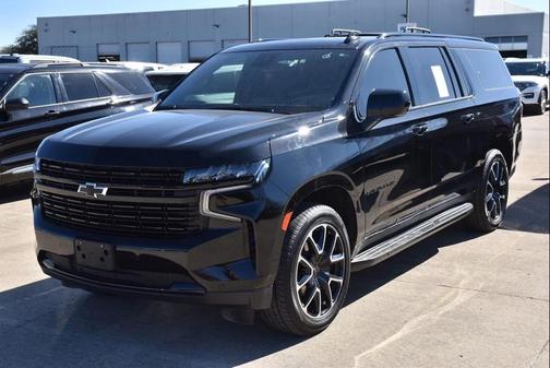 2023 Chevrolet Suburban RST