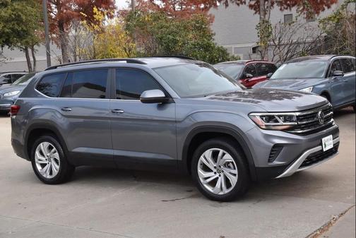 2022 Volkswagen Atlas 3.6L SE w/Technology