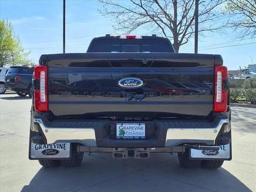 2025 Ford F-350 Lariat