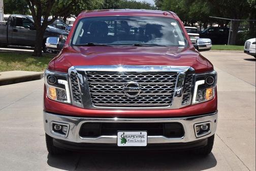Cayenne Red 2019 Nissan Titan SL