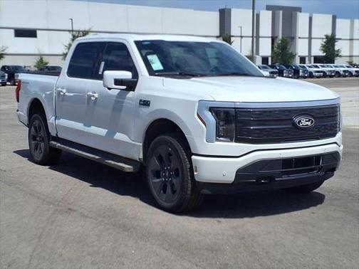 2025 Ford F-150 Lightning Platinum
