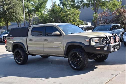 2016 Toyota Tacoma Base