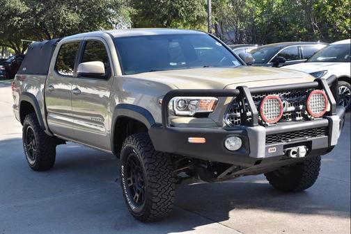 2016 Toyota Tacoma Base
