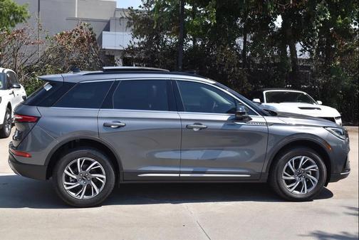 2025 Lincoln Corsair Premiere