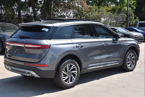 2025 Lincoln Corsair Premiere