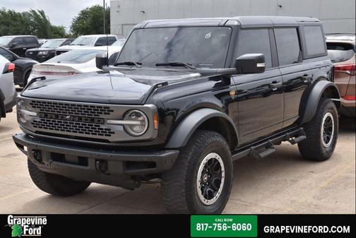 Shadow Black 2023 Ford Bronco Badlands