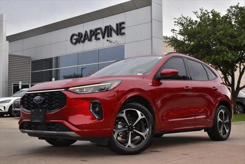 2023 Ford Escape ST-Line Elite