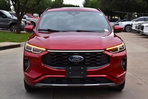 2023 Ford Escape ST-Line Elite