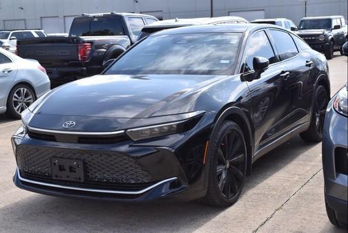 2025 Toyota Crown Nightshade Edition