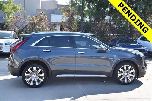 2021 Cadillac XT4 Premium Luxury