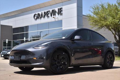 2024 Tesla Model Y Long Range Dual Motor All-Wheel Drive