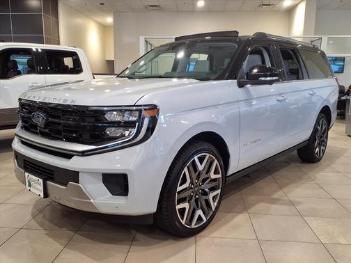 Space Silver Metallic 2026 Ford Expedition Max Platinum
