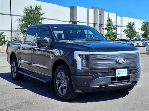 2025 Ford F-150 Lightning LARIAT