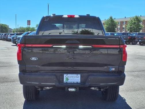 2025 Ford F-150 Lightning LARIAT