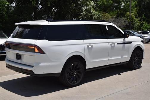 2025 Lincoln Navigator Reserve