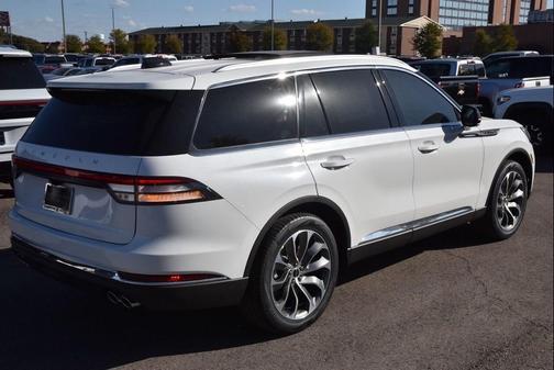 2026 Lincoln Aviator Premiere