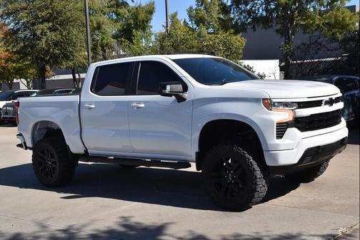 2022 Chevrolet Silverado 1500 RST