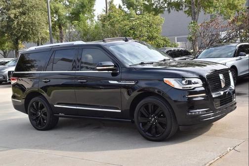 2022 Lincoln Navigator Reserve