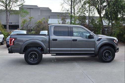 Magnetic 2018 Ford F-150 Raptor