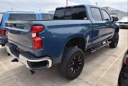 Lakeshore Blue Metallic 2024 Chevrolet Silverado 1500 LT